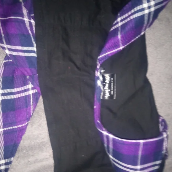 Outfit - Picture 3 of 3